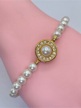 Vintage Faux Pearl Bracelet Gold Tone Rhinestone Clasp Elegant Bridal